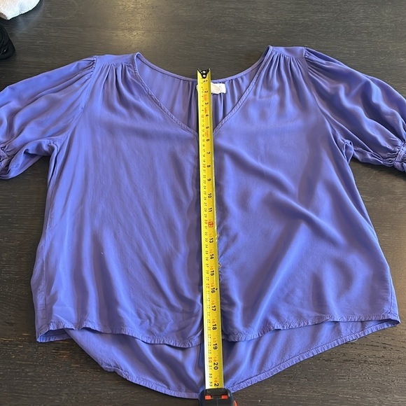 Velvet By Graham & Spencer Chelsey Challis Vneck Top Purple - Picture 7 of 10